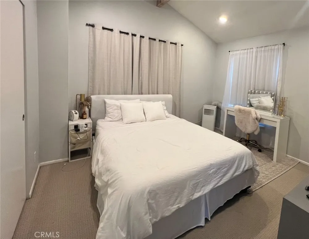 1120 Sandi Costa Mesa, CA 92627