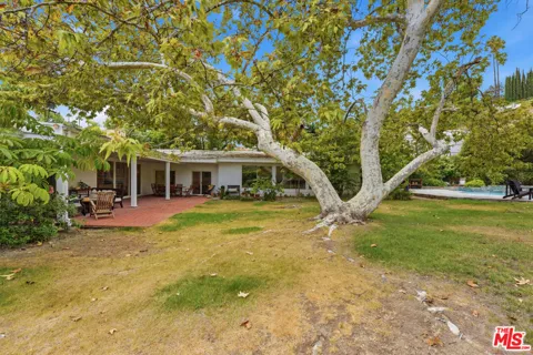 4401 Nogales Drive