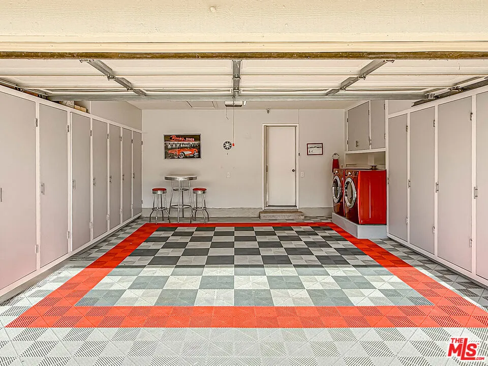 20151 Village 20 Camarillo, CA 93012