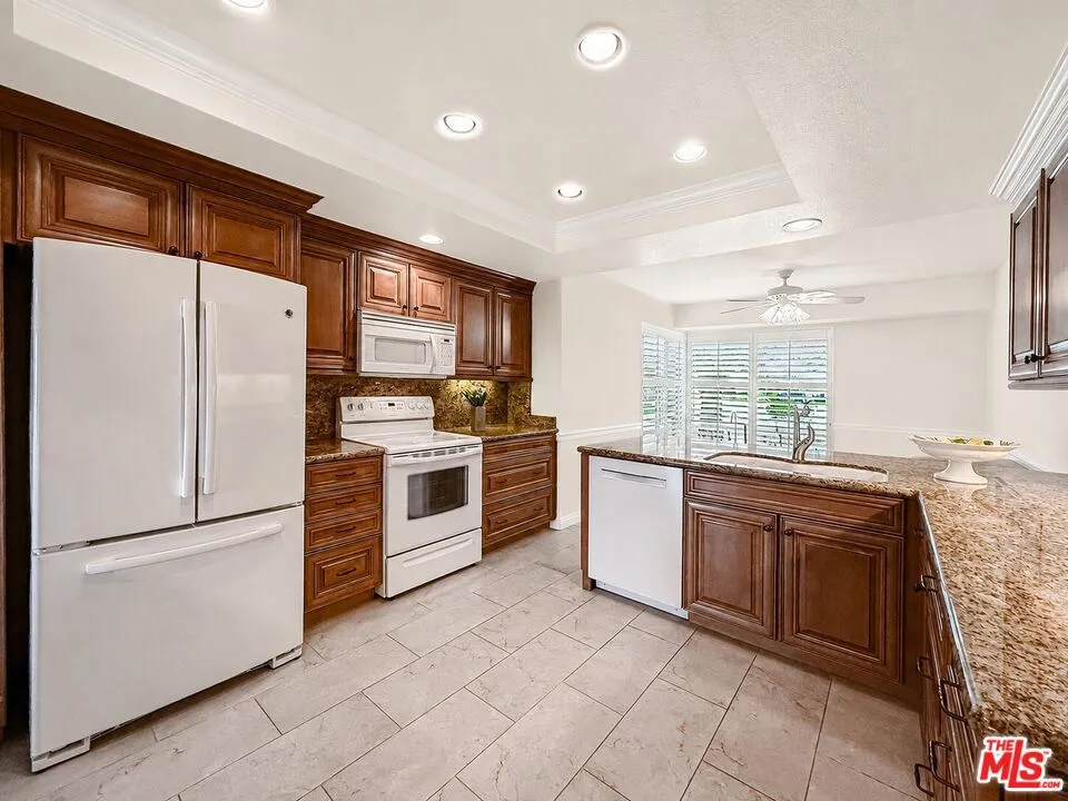 20151 Village 20 Camarillo, CA 93012