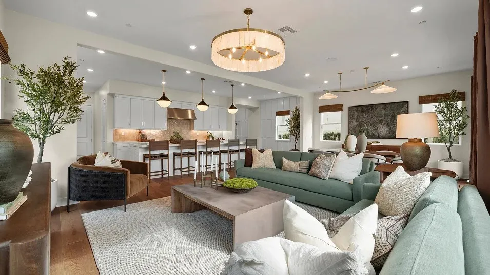 605 Eureka Drive Santa Paula, CA 93060