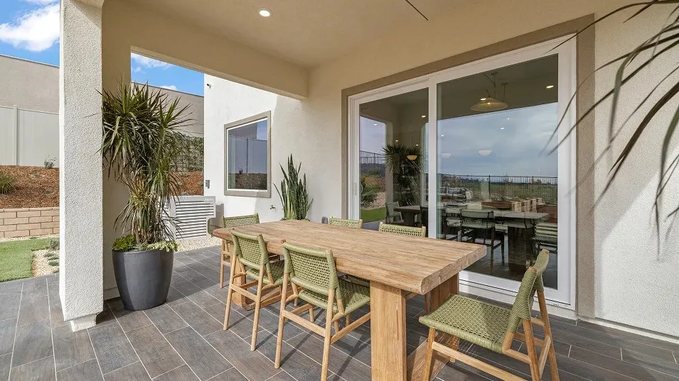 605 Eureka Drive Santa Paula, CA 93060