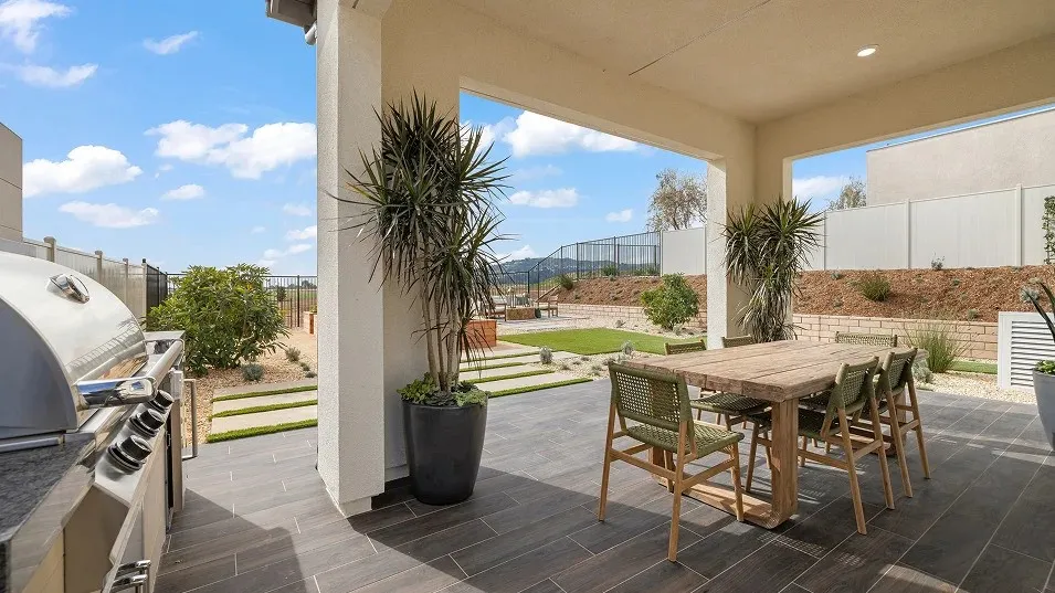 605 Eureka Drive Santa Paula, CA 93060