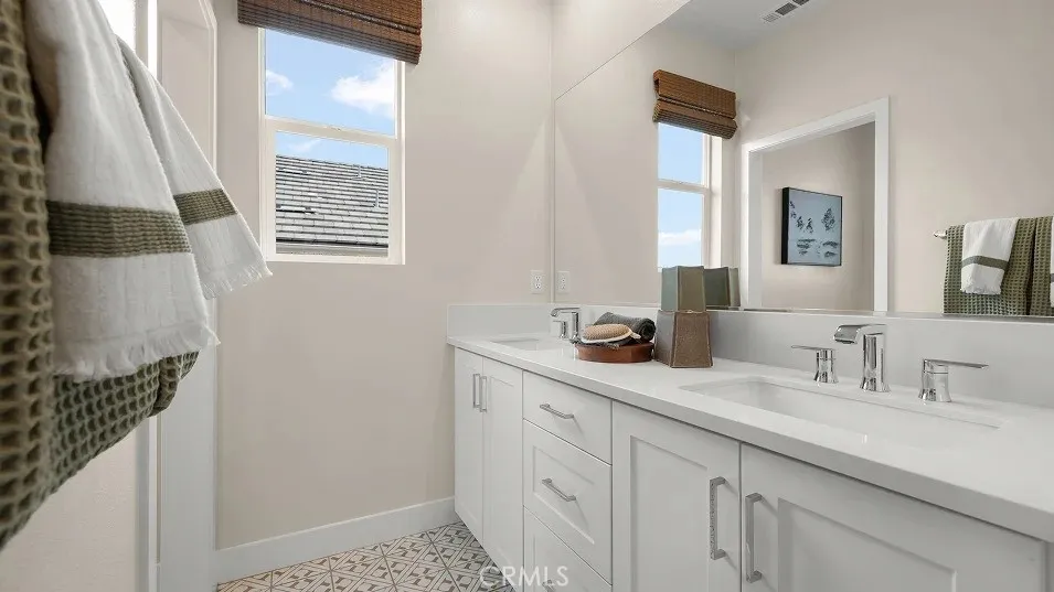 605 Eureka Drive Santa Paula, CA 93060