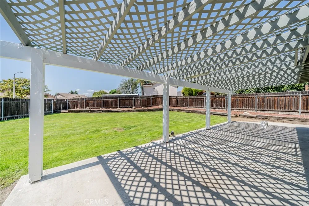 7650 Stoney Creek Court Highland, CA 92346