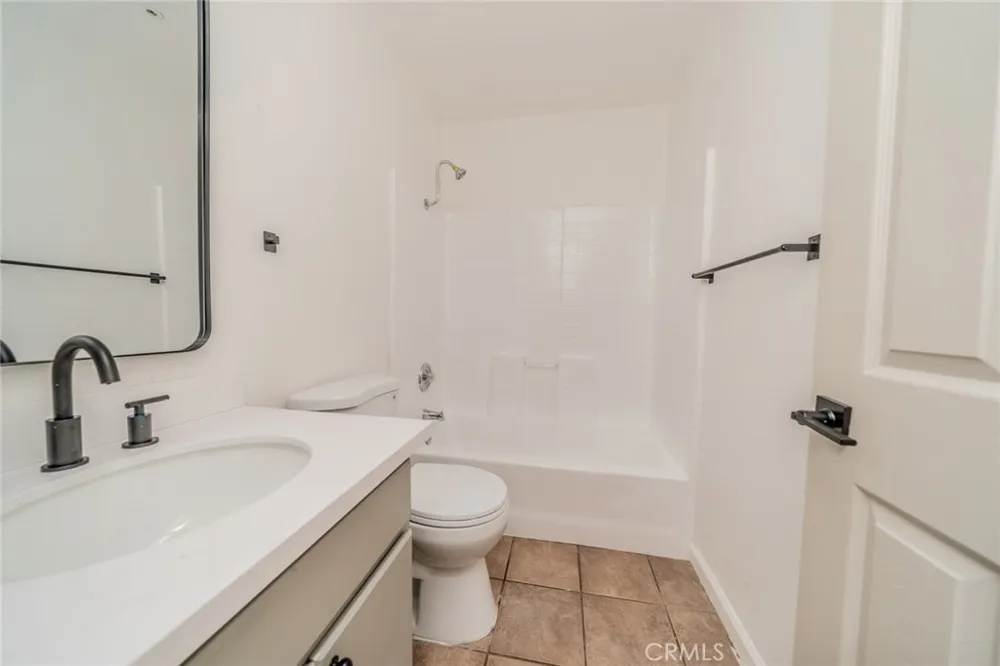 7650 Stoney Creek Court Highland, CA 92346
