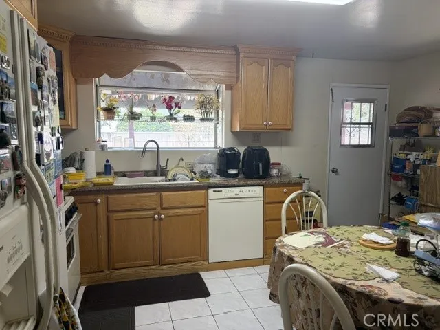 7657 Ethel North Hollywood, CA 91605