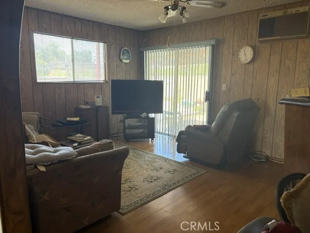 7657 Ethel North Hollywood, CA 91605