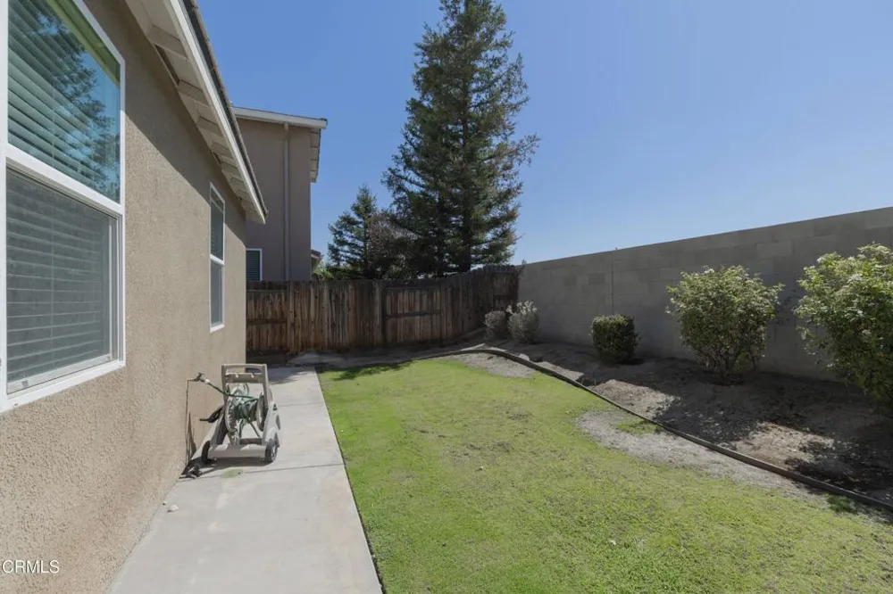 12201 Quiet Creek Way Bakersfield, CA 93311