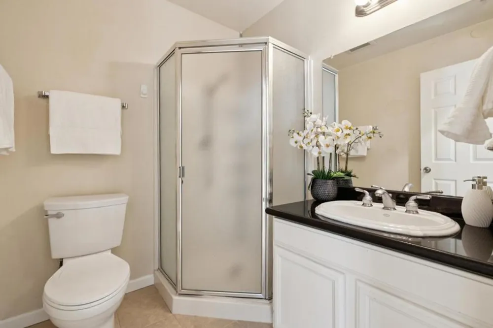 541 Trinidad Lane Foster City, CA 94404