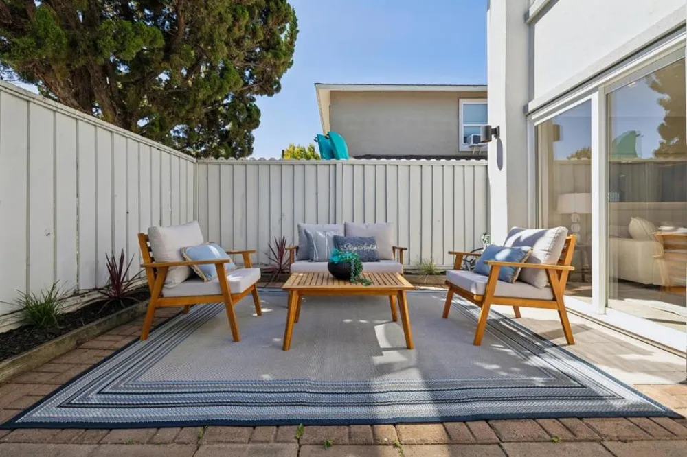 541 Trinidad Lane Foster City, CA 94404