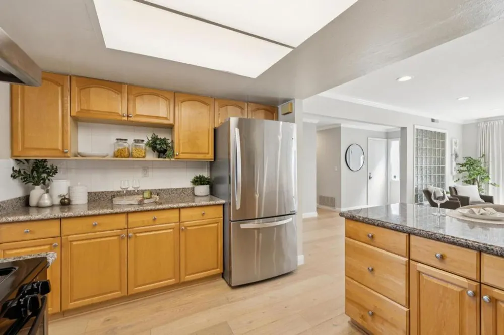 541 Trinidad Lane Foster City, CA 94404