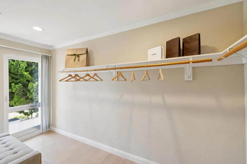 541 Trinidad Lane Foster City, CA 94404