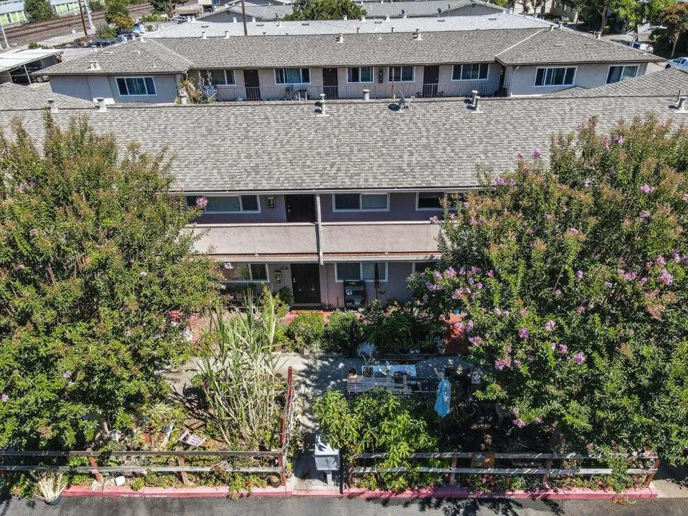 3569 Agate Dr #9 Santa Clara, CA 95051