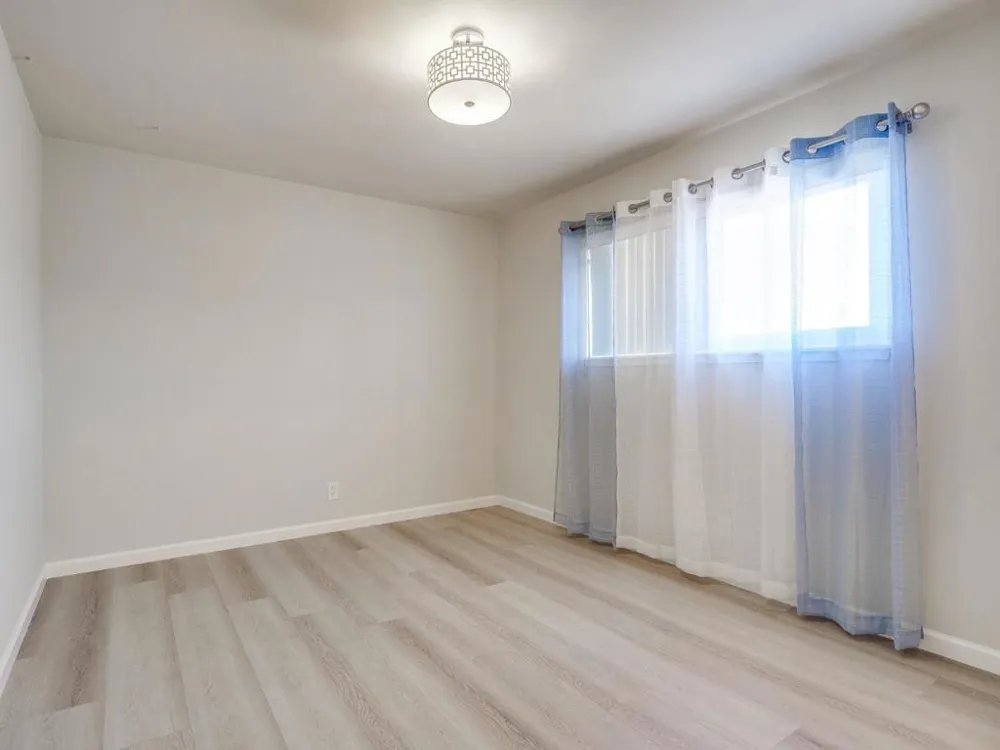 3569 Agate Dr #9 Santa Clara, CA 95051