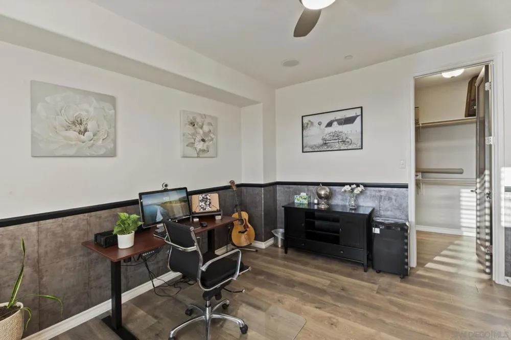 15238 Maple Grove Lane San Diego, CA 92131