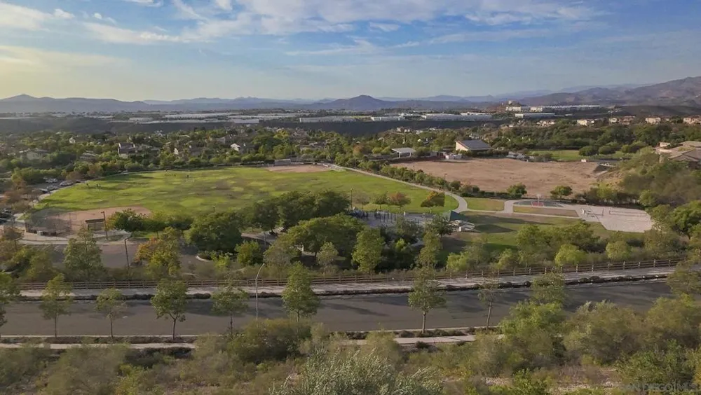 15238 Maple Grove Lane San Diego, CA 92131