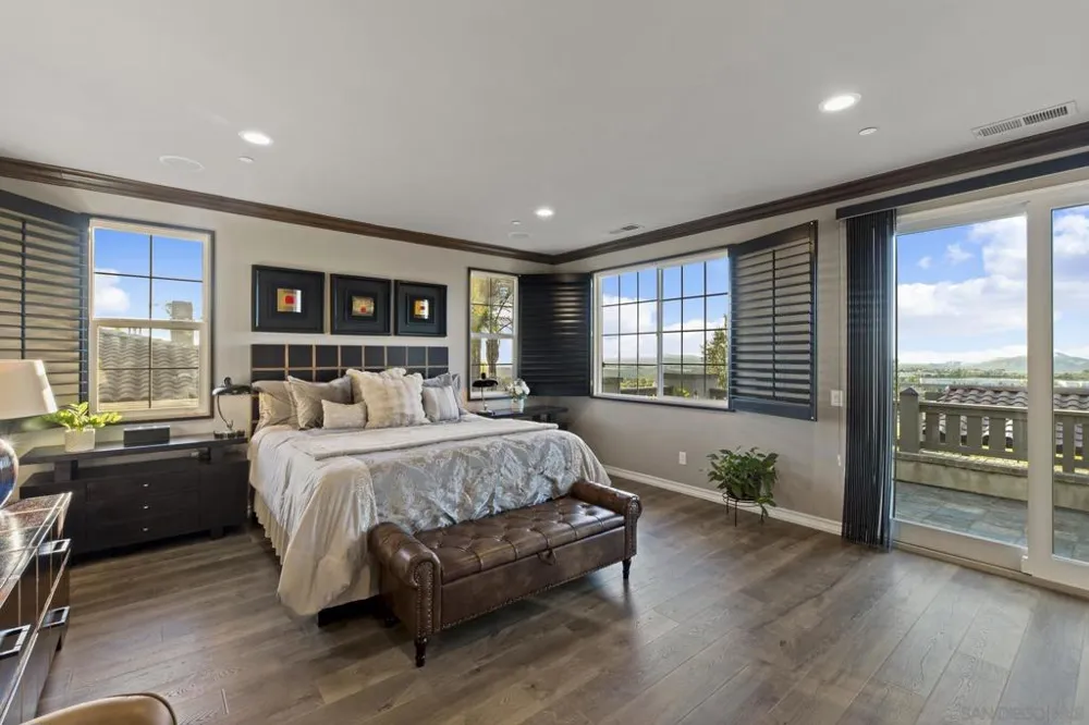 15238 Maple Grove Lane San Diego, CA 92131