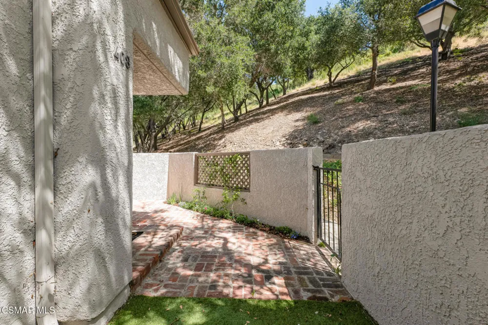 408 Via Colinas Westlake Village, CA 91362