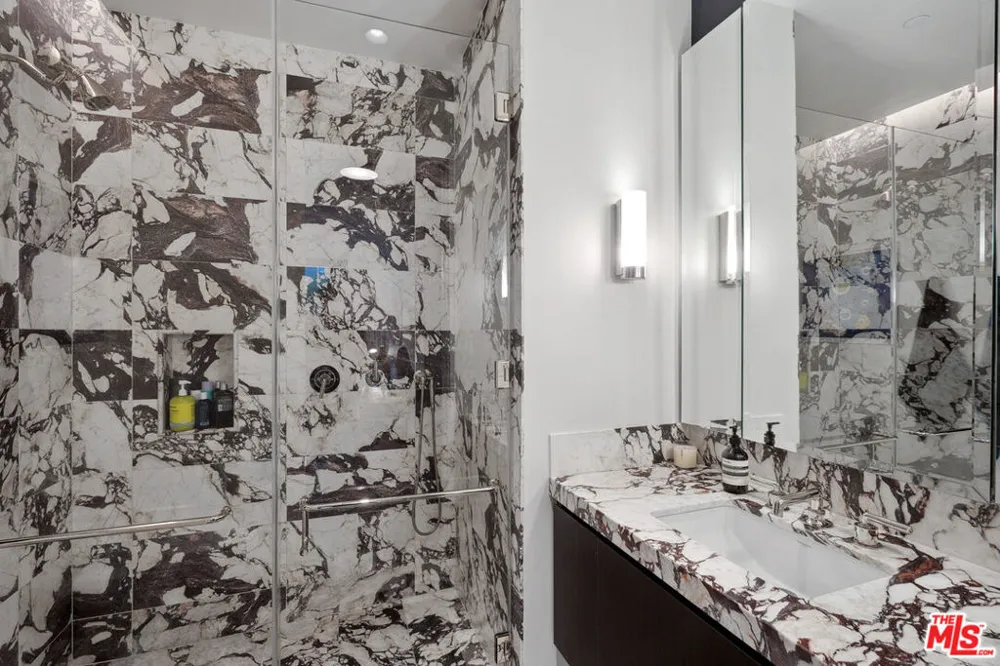 8420 W Sunset Boulevard #504 West Hollywood, CA 90069