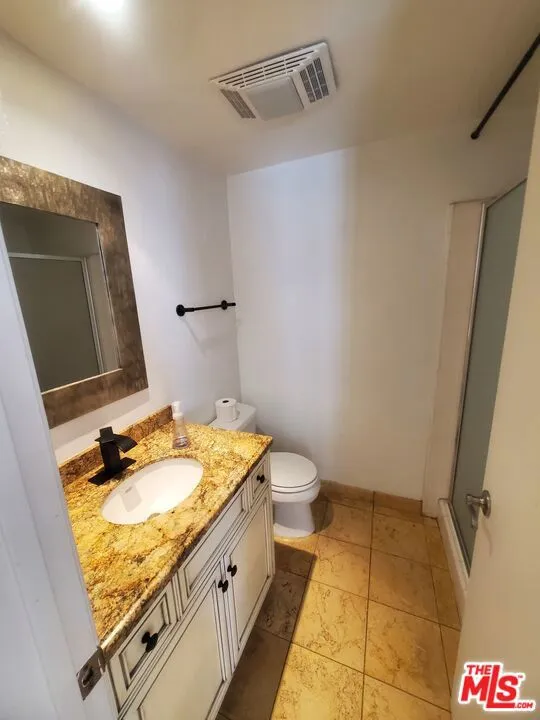 1115 S Elm Drive #405 Los Angeles, CA 90035