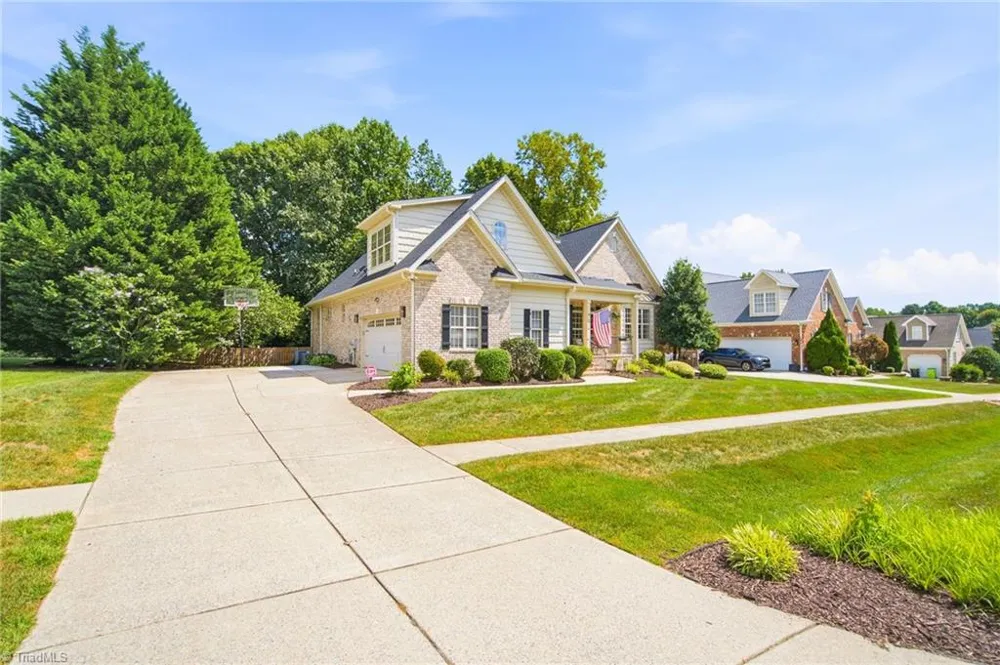 5718 Mabe Drive Oak Ridge, NC 27310
