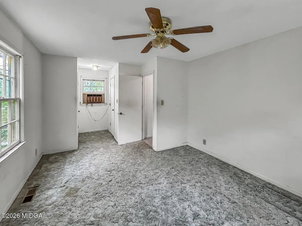 411 Edgewater Circle Macon, GA 31220