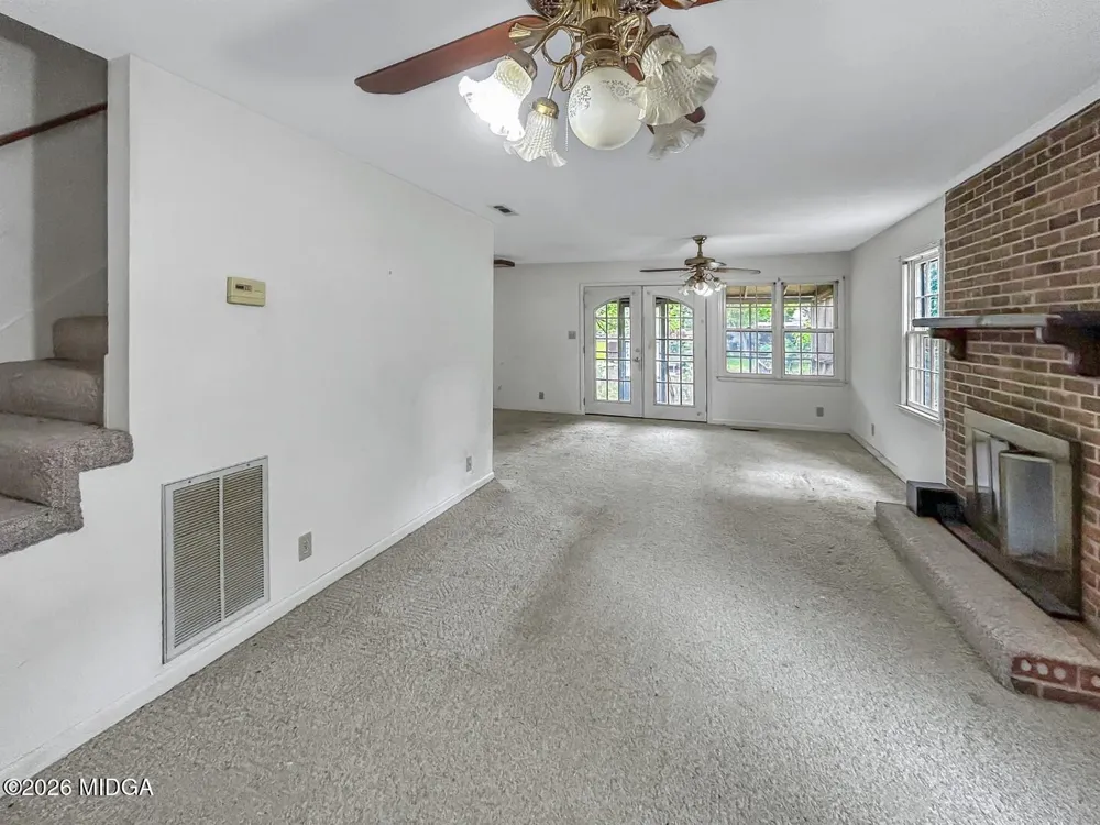 411 Edgewater Circle Macon, GA 31220