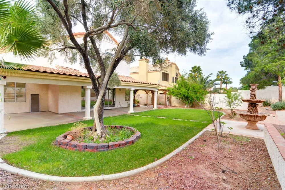 2069 Sapphire Valley Avenue Henderson, NV 89074