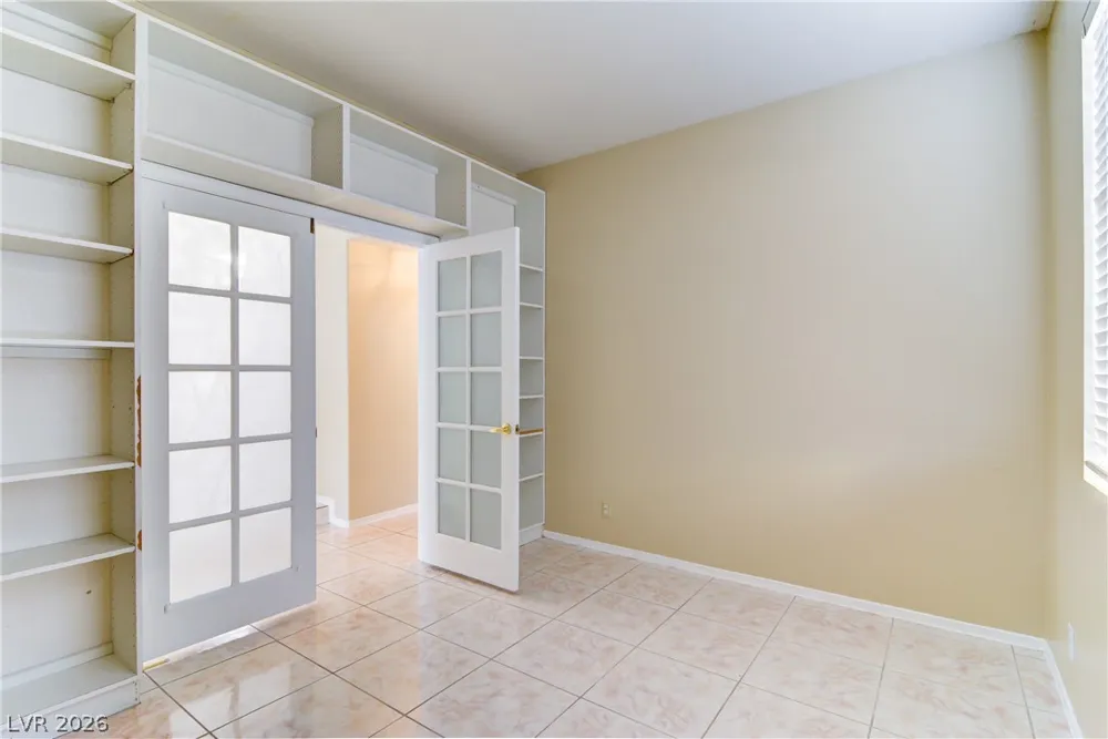 2069 Sapphire Valley Avenue Henderson, NV 89074