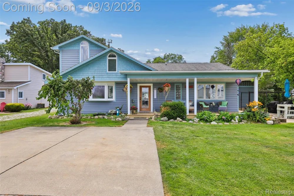 2231 Channel Drive Clay Township, MI 48028