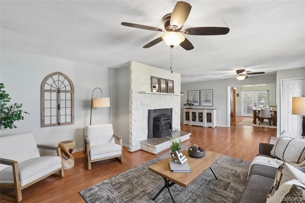 2231 Channel Drive Clay Township, MI 48028