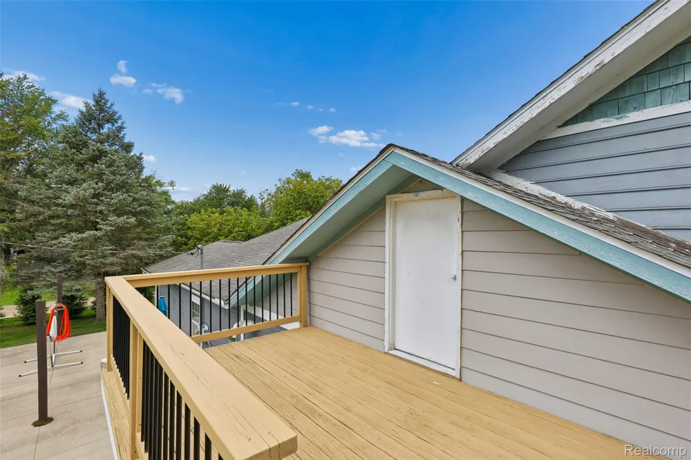 2231 Channel Drive Clay Township, MI 48028