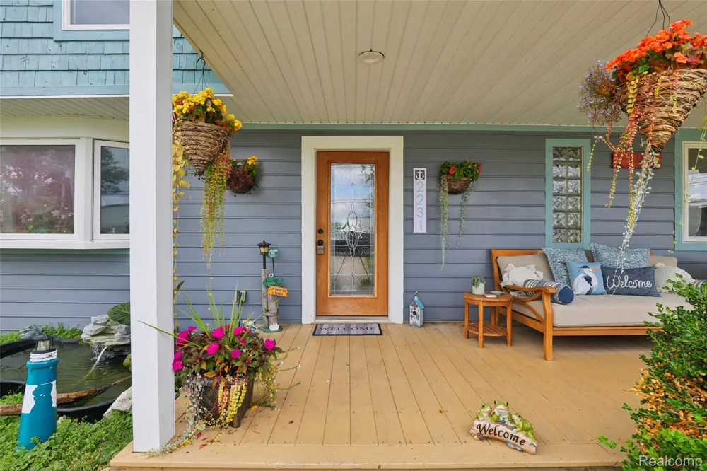 2231 Channel Drive Clay Township, MI 48028