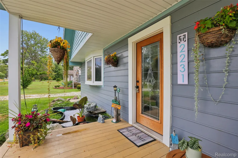 2231 Channel Drive Clay Township, MI 48028