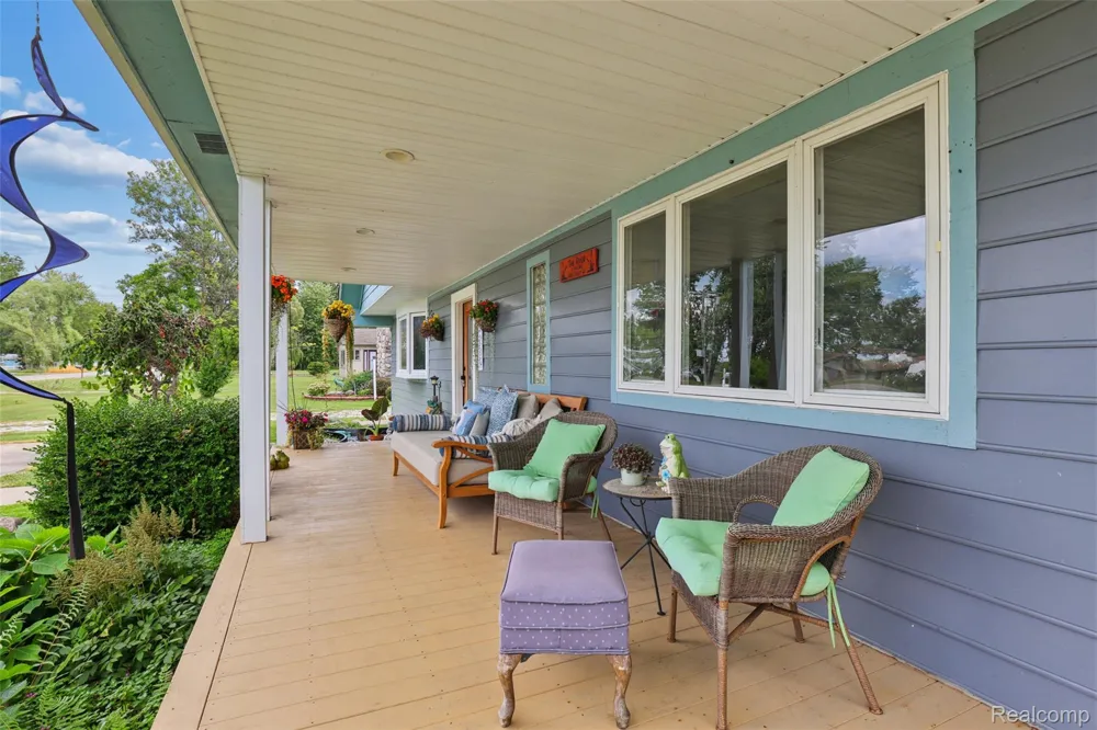 2231 Channel Drive Clay Township, MI 48028
