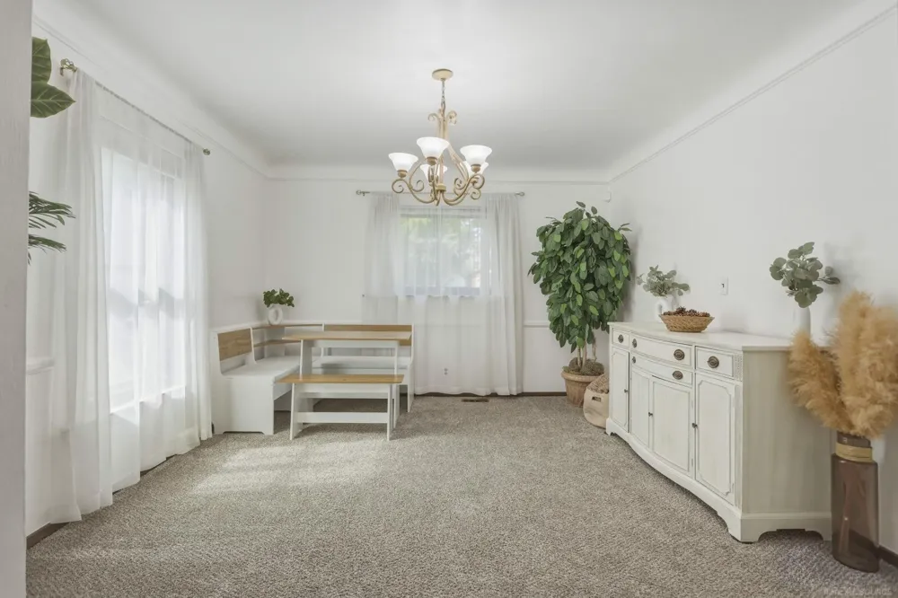 1510 Monteray Avenue Flint City, MI 48503