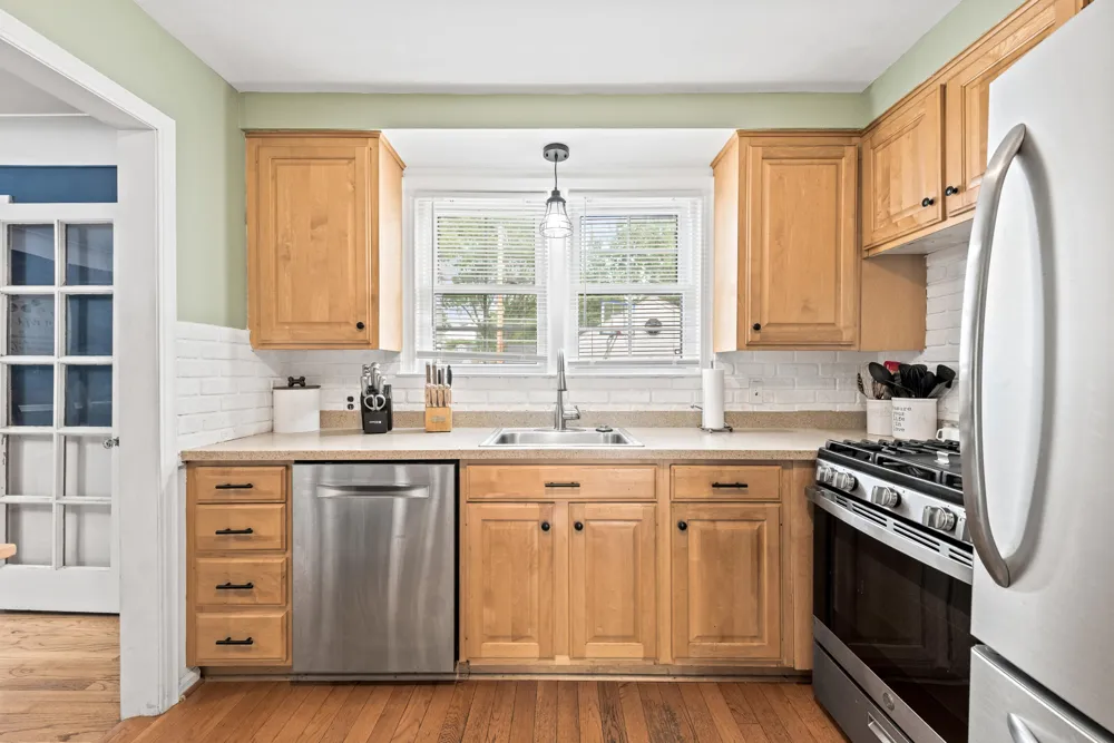 4302 Arlington Drive Royal Oak City, MI 48073