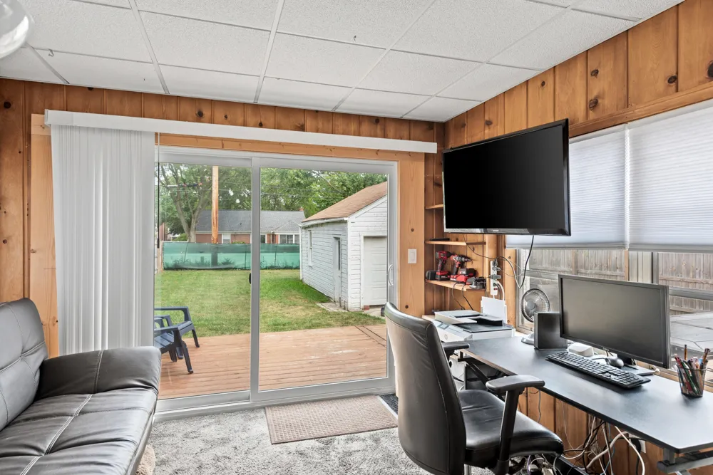 4302 Arlington Drive Royal Oak City, MI 48073