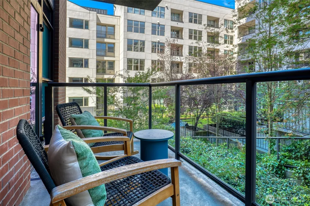 1420 Terry Avenue #304 Seattle, WA 98101