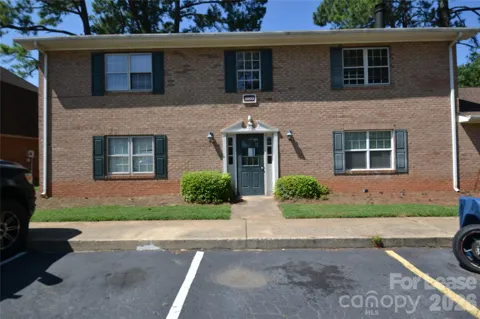 5803 Hunting Ridge Lane #B