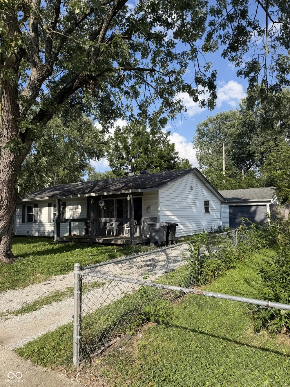 2629 Fredonia Indianapolis, IN 46222