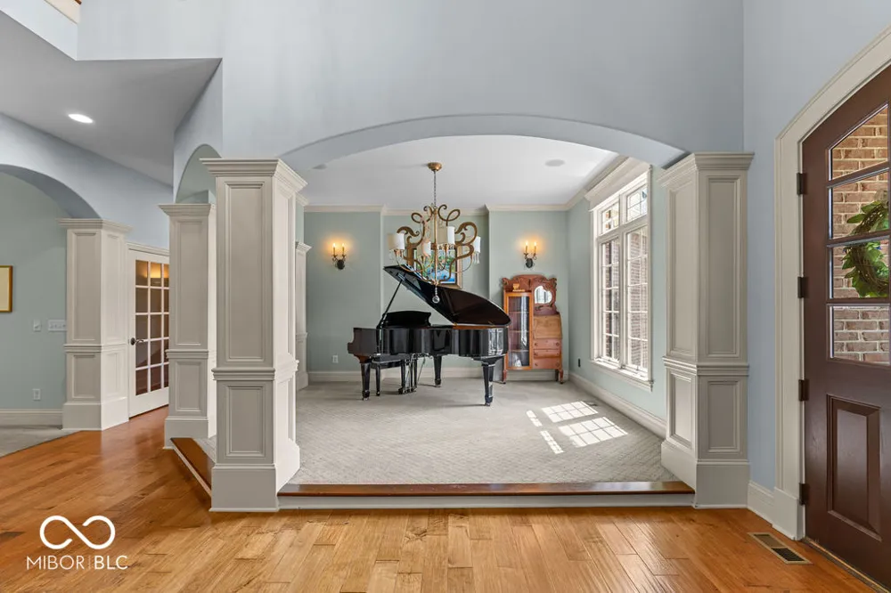 15390 Whistling Lane Carmel, IN 46033