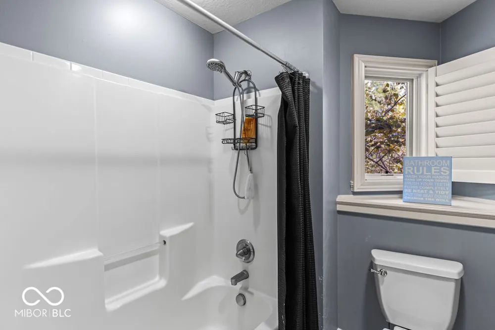 15390 Whistling Lane Carmel, IN 46033