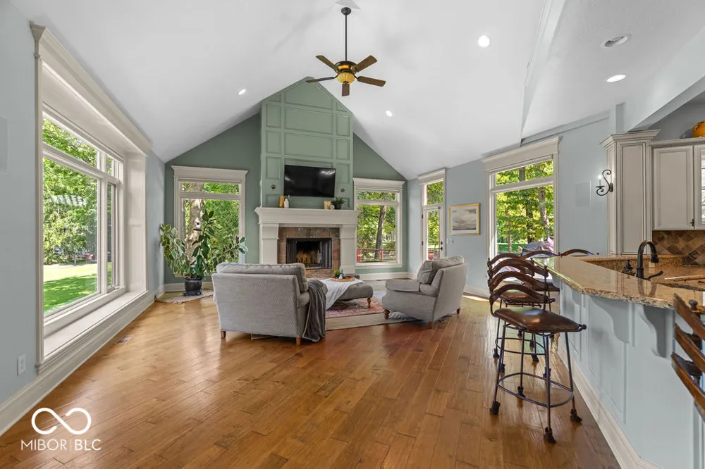 15390 Whistling Lane Carmel, IN 46033