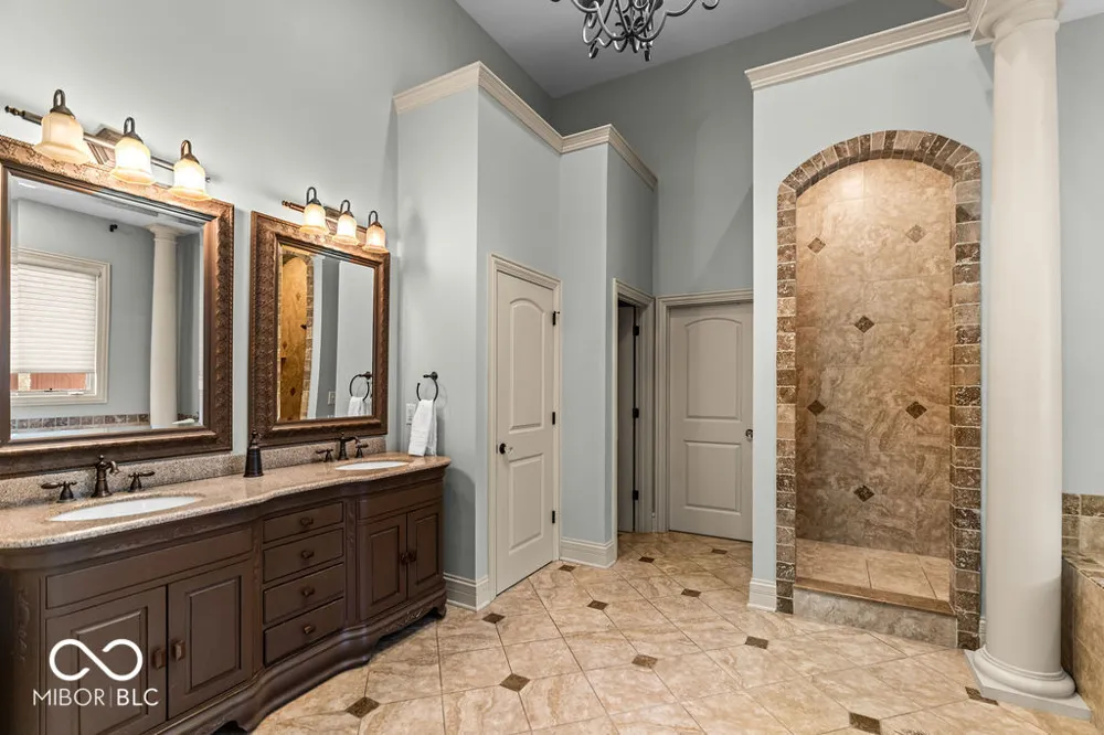 15390 Whistling Lane Carmel, IN 46033