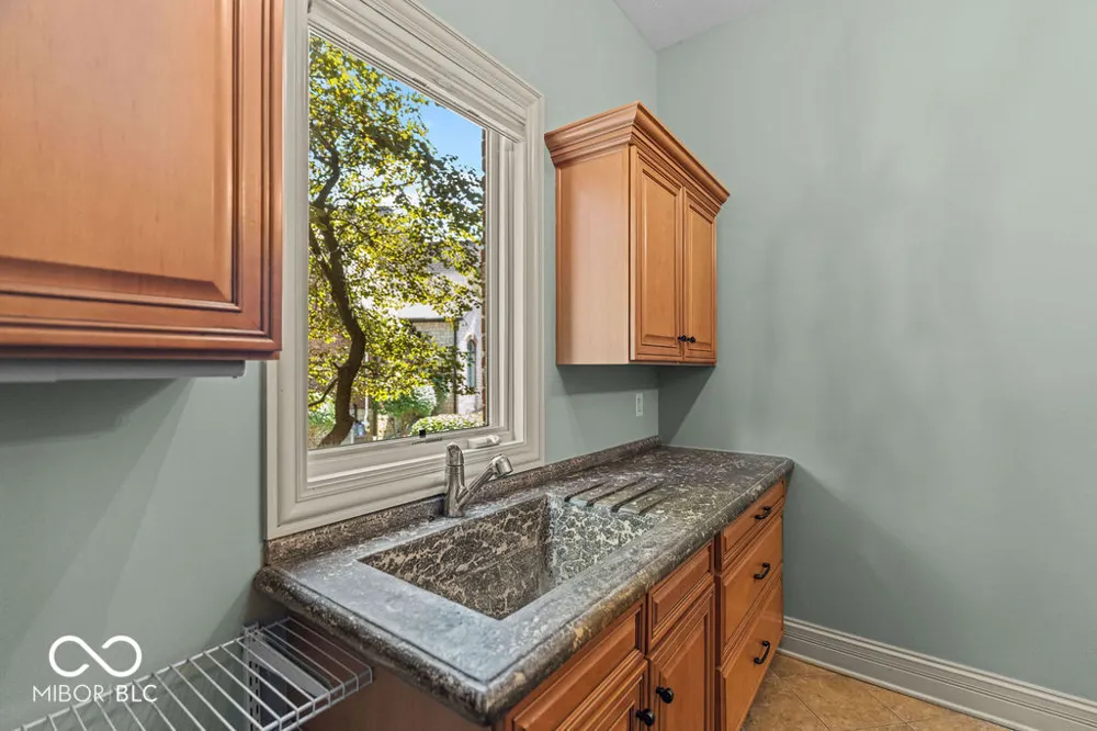 15390 Whistling Lane Carmel, IN 46033