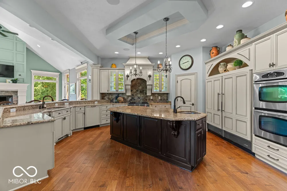 15390 Whistling Lane Carmel, IN 46033