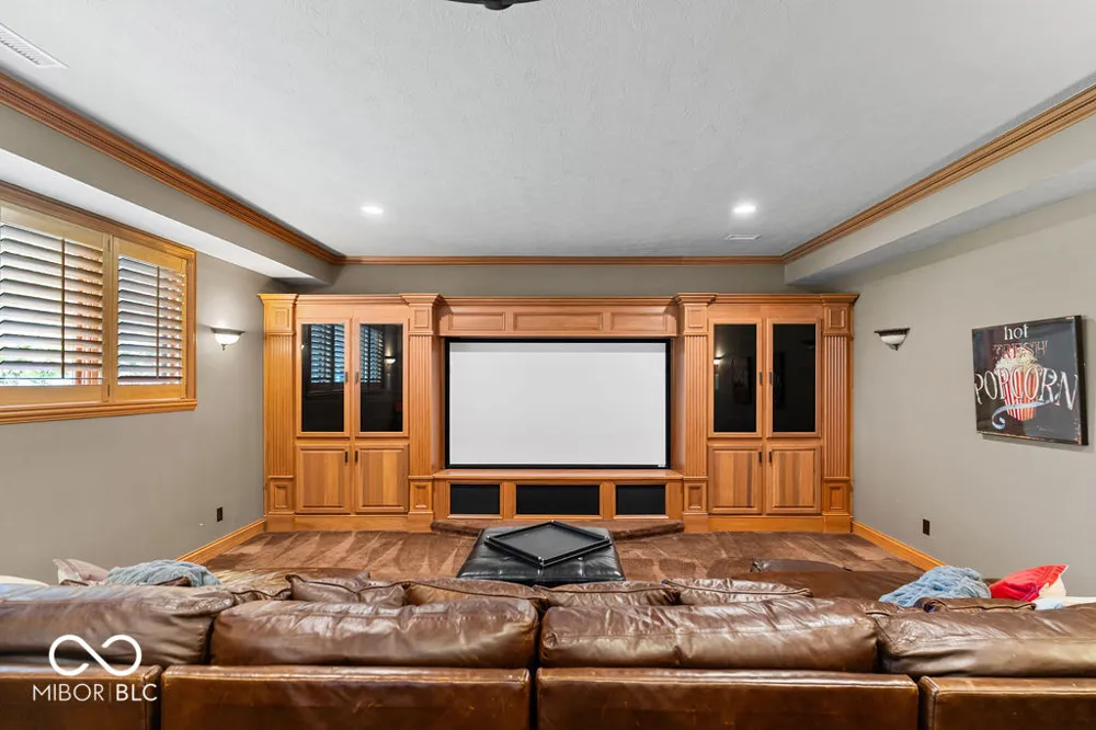 15390 Whistling Lane Carmel, IN 46033