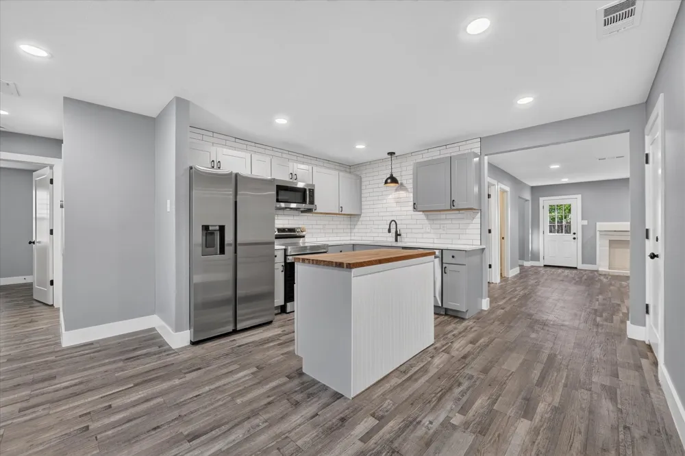 2802 El Capitan Drive Dallas, TX 75228